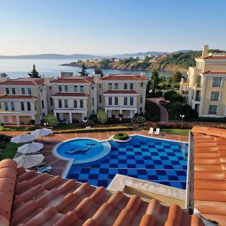 Apartment Flores Garden - Menada Chernomorets