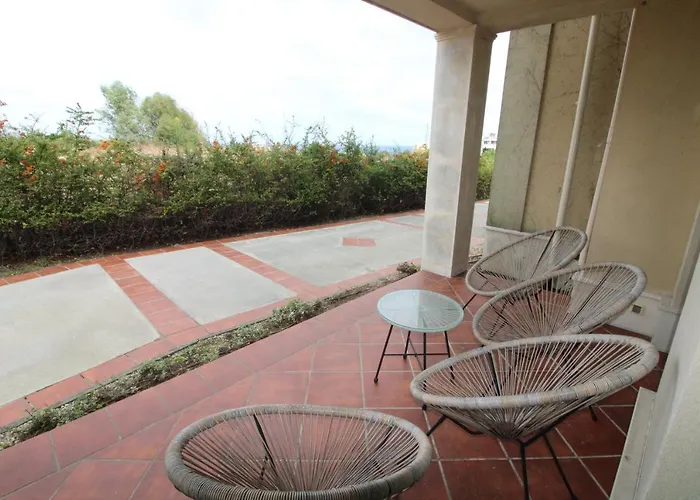 아파트 Flores Garden - Menada